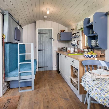 Teasel Shepherd'S Hut Berwick Upon Tweed Exterior photo